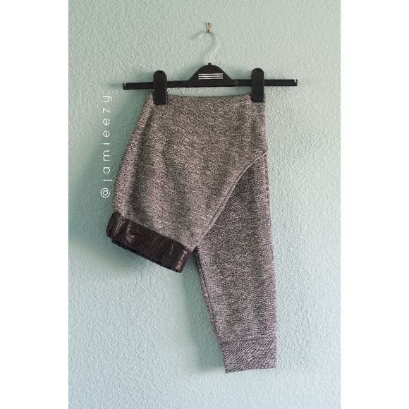 Forever 21 | Faux Leather Waist Marled Joggers - Picture 2 of 7